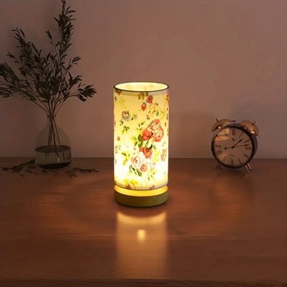 AuraBeam - Elegant bordlampe i tre for en koselig atmosfære