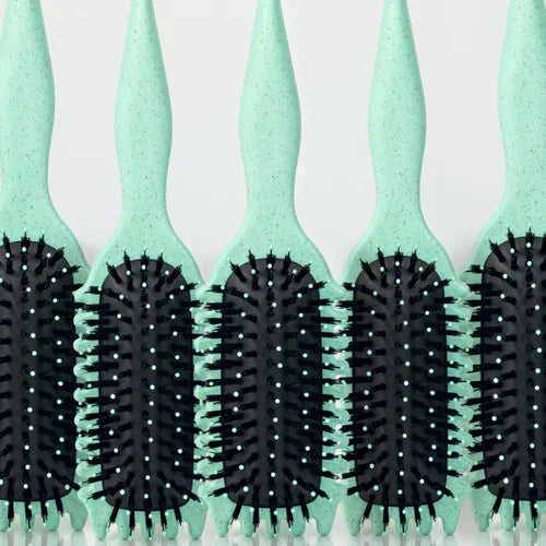 WaveSculpt - Frizz kontroll  3-i-1 stylingbørste med sidekant