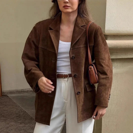 Olivia - Blazer med avslappet passform med knappelukking og funksjonelle lommer
