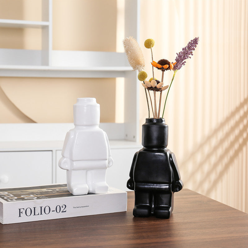 RoboBloom - Robotblomstvase med futuristisk design for leken dekorasjon