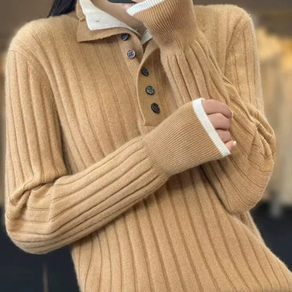 Alice – Langermet Genser med Knapper og Ribbedetaljer