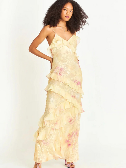 Isla – Gulvlengde kjole med flagrende skjørt og innsvinget midje