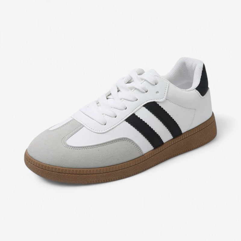 Lynora – Runde Tå Snøresko