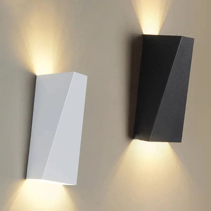 LumeEdge - Slanke LED-vegglamper for moderne interiør