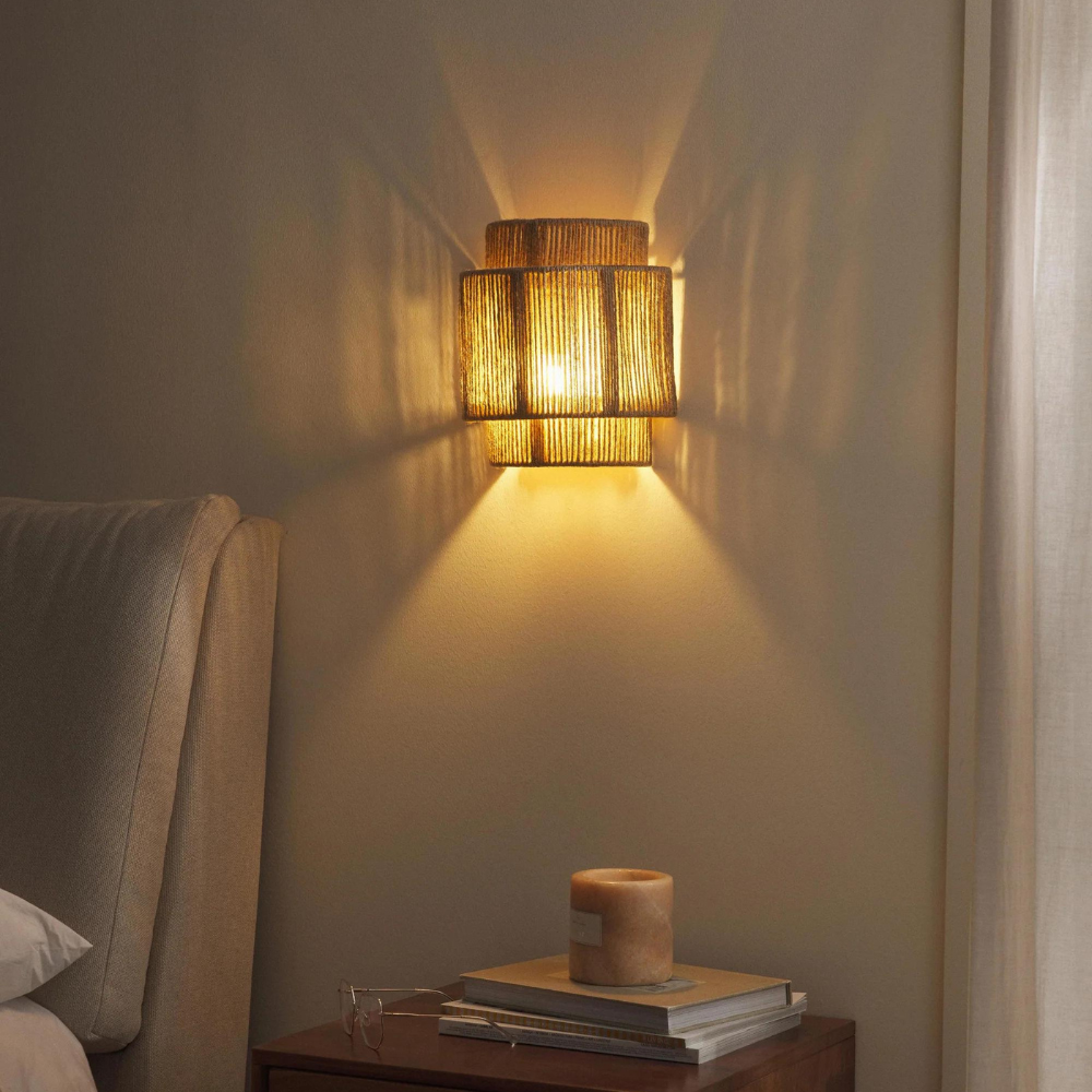CalmAura - Vegglampe med myk glød for rolig og stilfull belysning