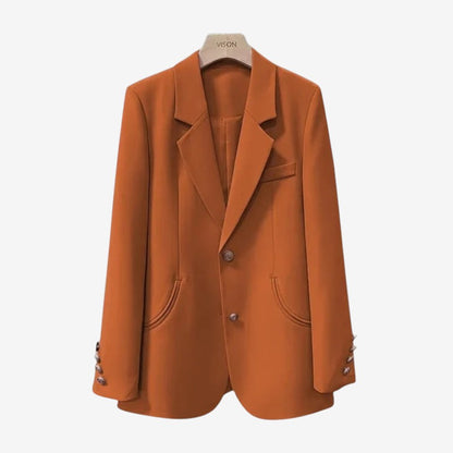 Cornelia – Langermet blazer med krage og knapper