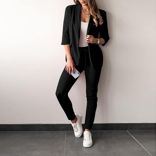 Ava - Smarte casual 2-delt sett med skreddersydd blazer og jogge bukser