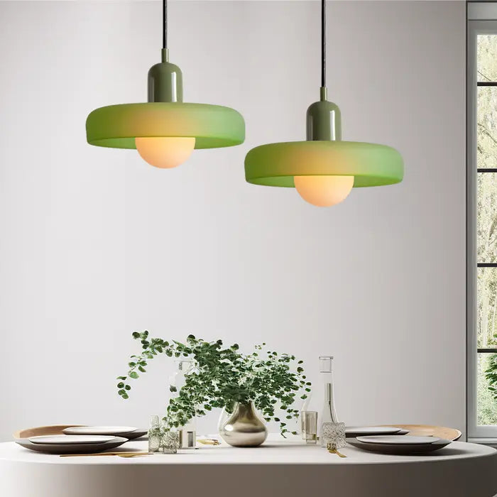 VitraLume - Kunstnerisk pendellampe i farget glass for levende belysning i hjemmet
