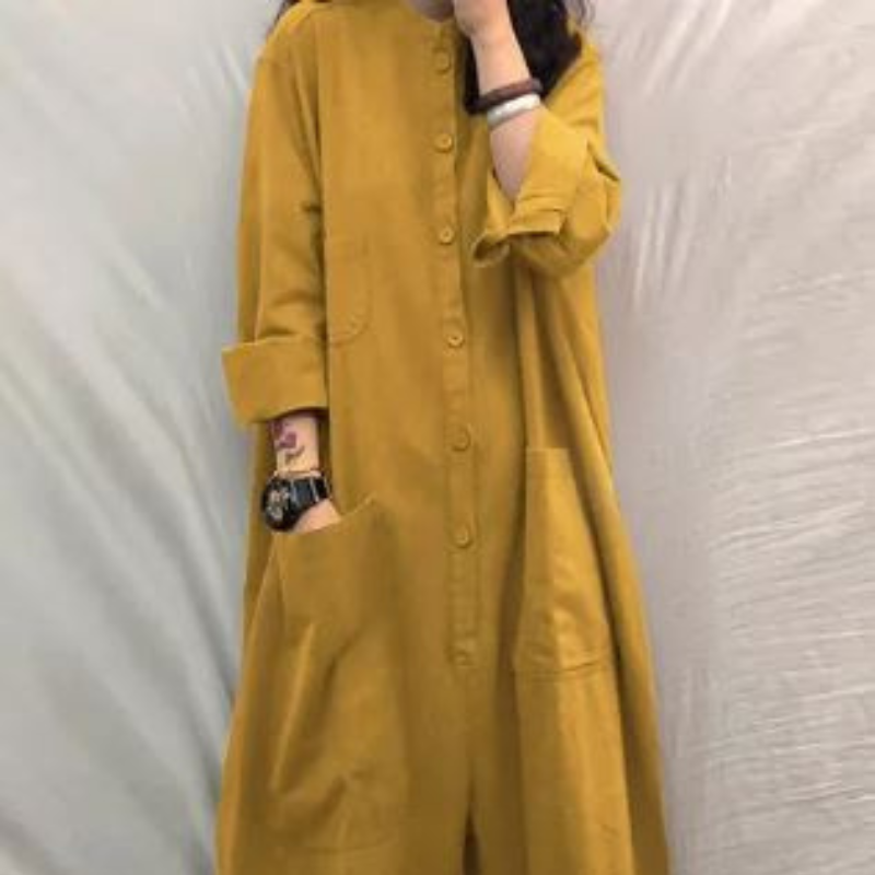Marie – Langermet løstsittende jumpsuit med knapper