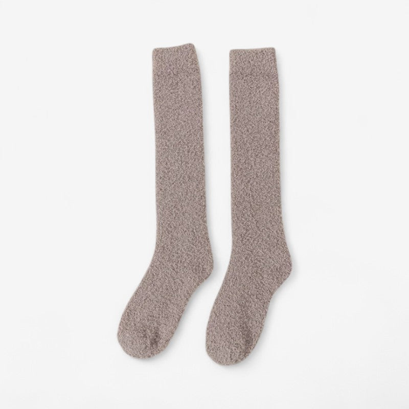 Liora – Lårlange Sokker med Elastisk Kante og Sømløs Tå