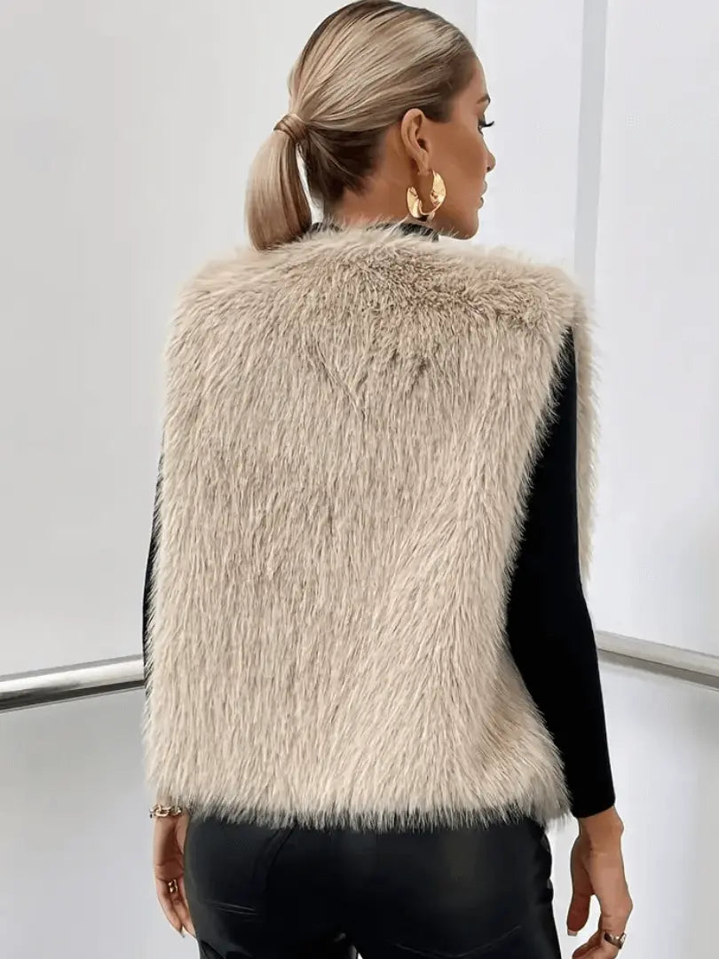 Alice - Koselig vest med åpent design