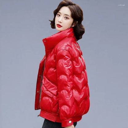 Hestia - Chic vanntett jakke med generøs hette