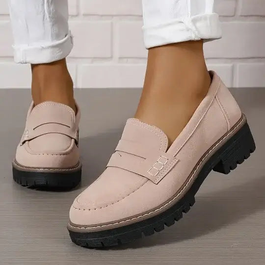 Angela - Chunky loafers med lav blokkhæl og teksturert såle