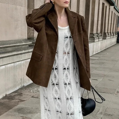 Olivia - Blazer med avslappet passform med knappelukking og funksjonelle lommer