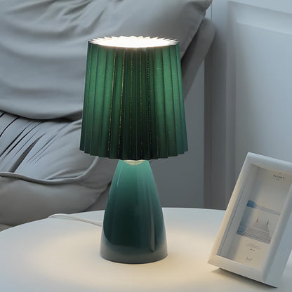 LumiBase - Stilig bordlampe med glassfot til hjemmet ditt