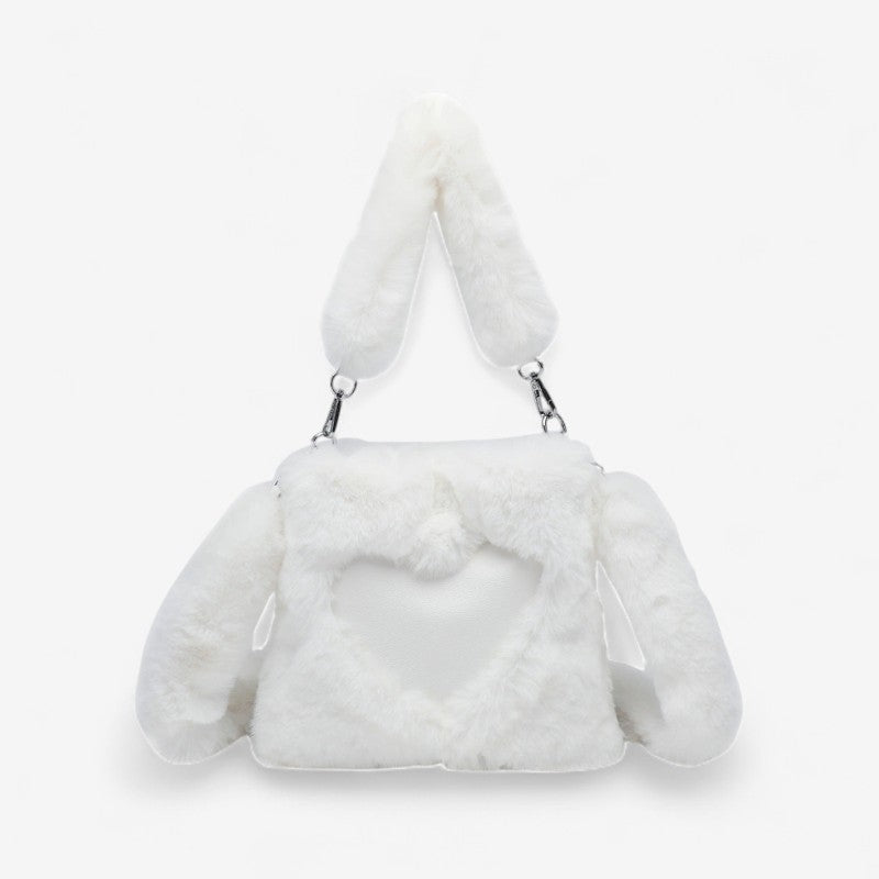 Ella – Håndveske med skulderrem og hjerte-detalj