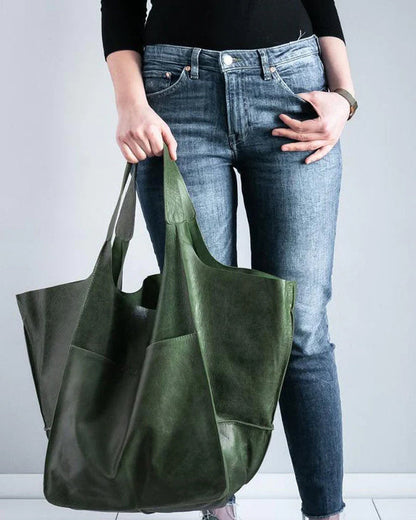 Ella - lett veske med stor kapasitet