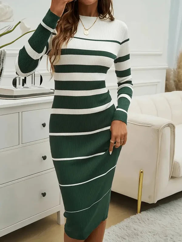 Lila - Stripet bodycon kjole med lange ermer og ribbet stoff