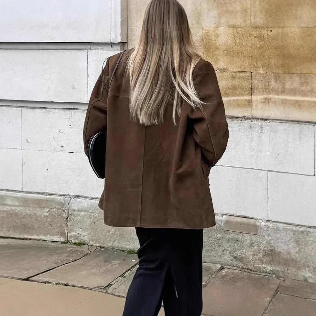 Olivia - Blazer med avslappet passform med knappelukking og funksjonelle lommer