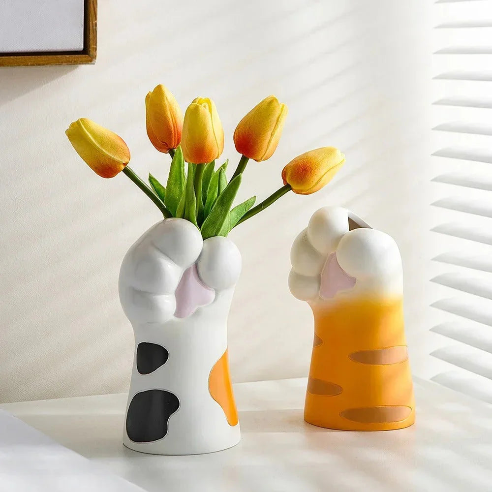 PawPrints - Moderne kattepotevase for finurlig hjemmeinnredning