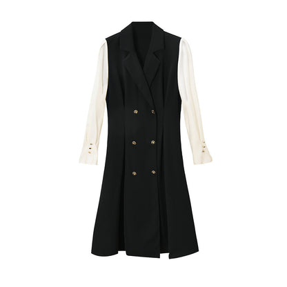 Elara - Allsidig Kjole med Moderne V Hals og Belte