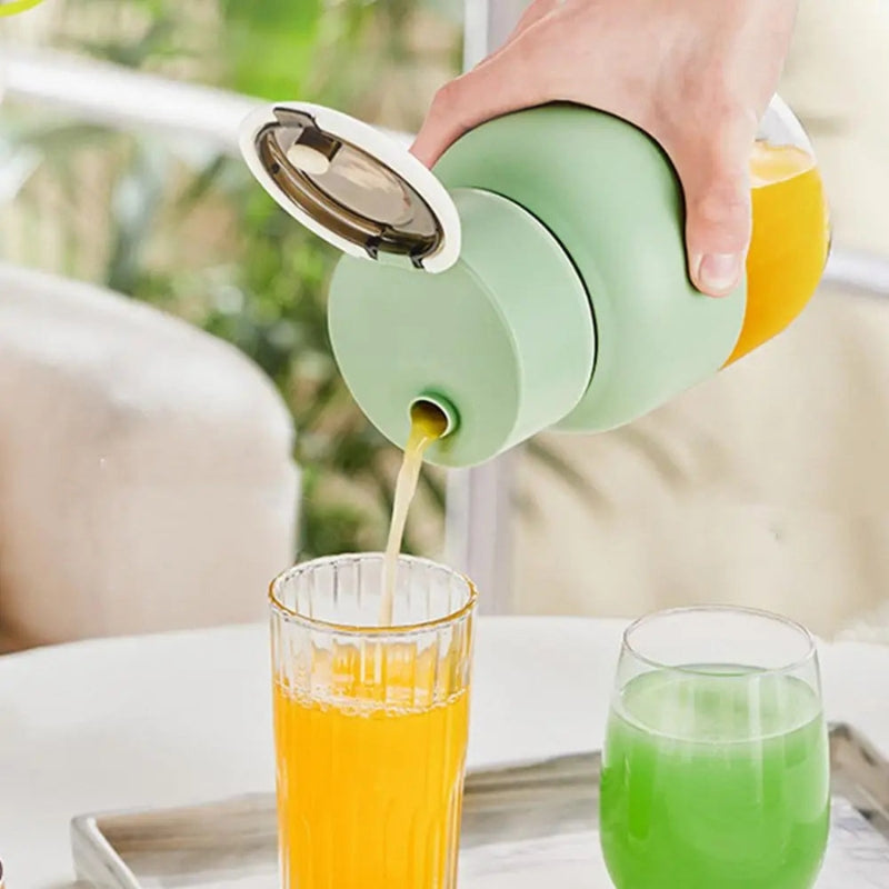FreshMix – Bærbar mini-juicer for frukt og grønnsaker