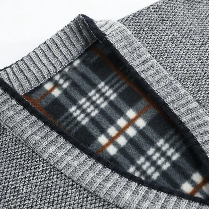 Jonas - Elegant cardigan med V-hals, lommer og knappekjole