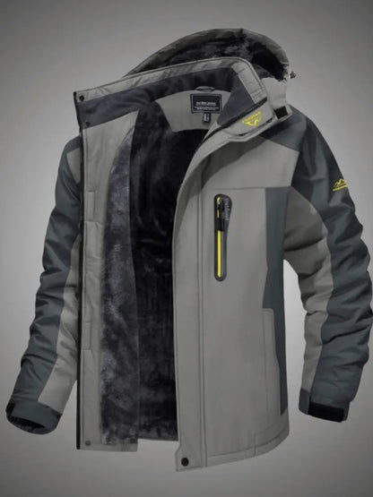 Jackson - Sporty værbestandig jakke med avtagbar hette