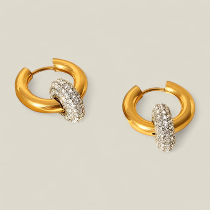 Sara - Elegant Geometrisk Øredobber med Slående Design-3