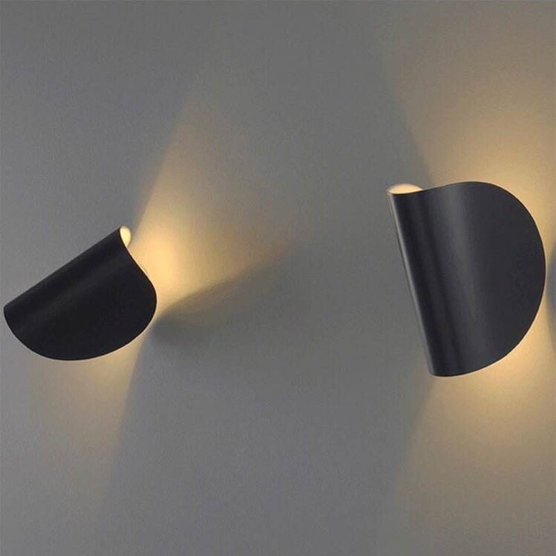 GeoGlow - Moderne LED-vegglampe for innendørs og utendørs sjarm