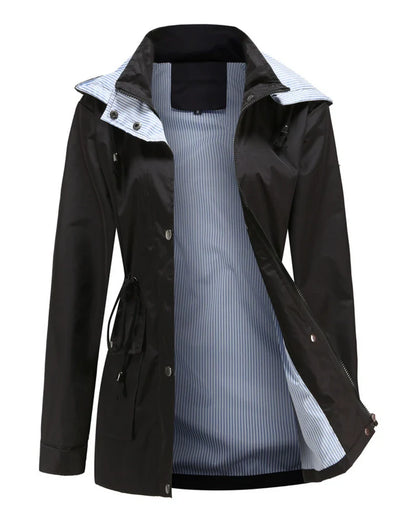 Elizabeth - Moderne lang jakke med sidelommer og stripete mansjetter