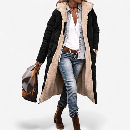 Sofie - Lang jakke med lange ermer hette og sidelommer