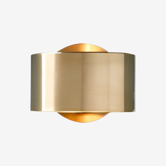 CylinGold – Vegglampe med Jernkonstruksjon og Gullfinish