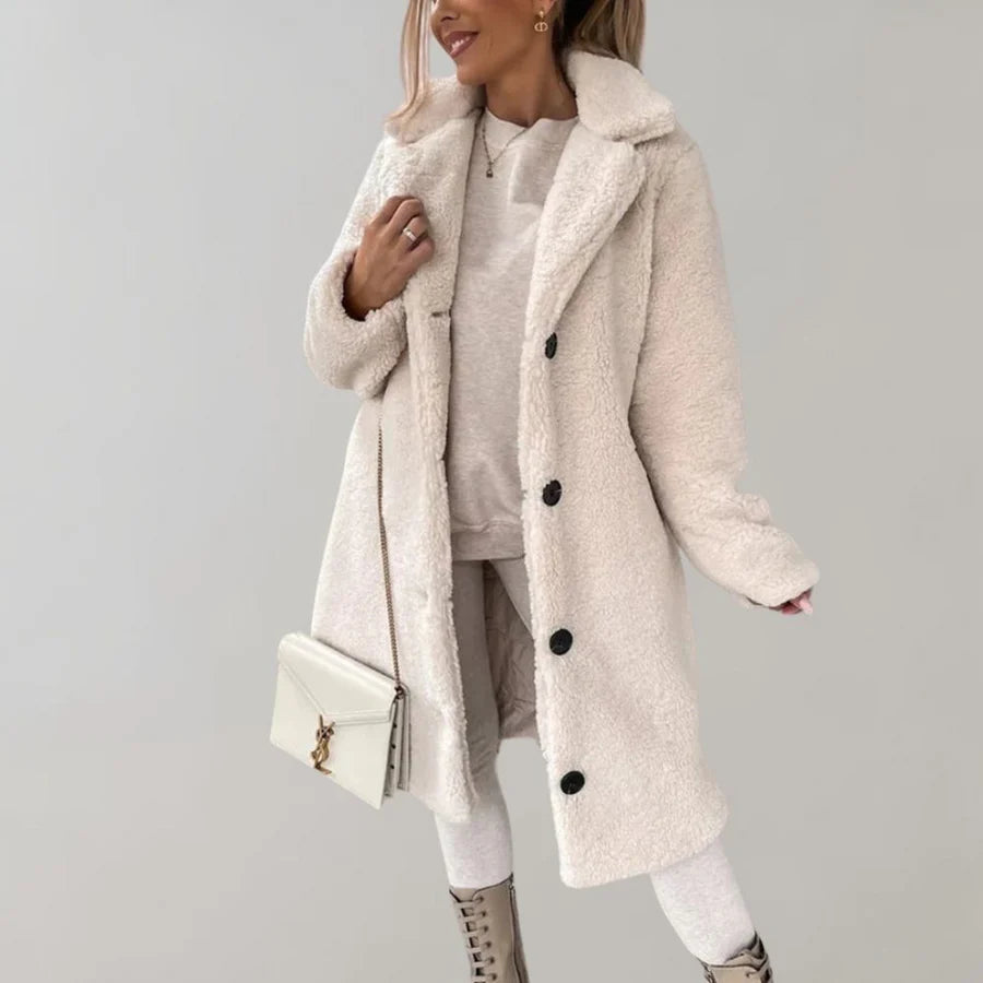 Aurora - Lang myk bamsekåpe for trendy vintervarme og stil