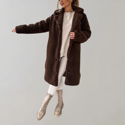 Aurora - Lang myk bamsekåpe for trendy vintervarme og stil