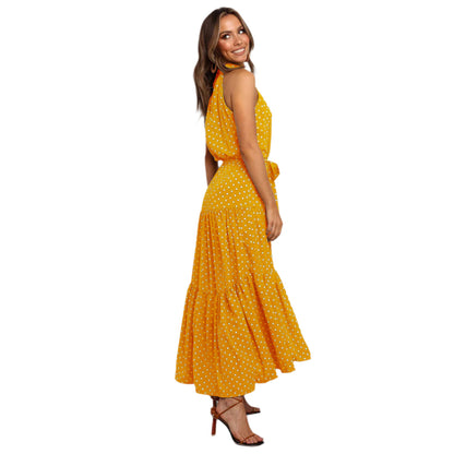 Elena – Moderne midikjole med halterneck og midjebelte