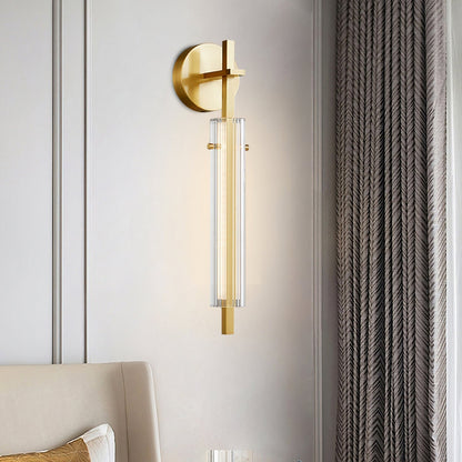 LumiBeam – Messing og Glass Vegglampe med Integrert LED