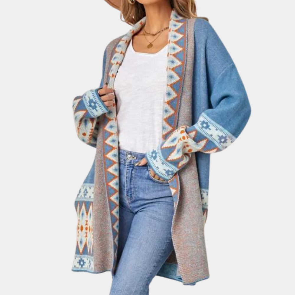 SoftWraps - Koselig boho-kofta med geometrisk mønster