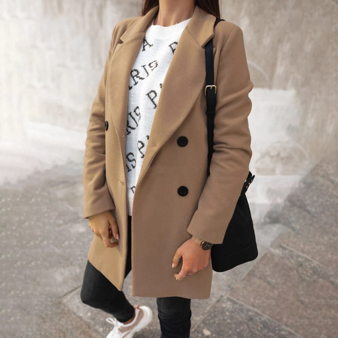 Solene - Chic kåpe med dobbeltspent design
