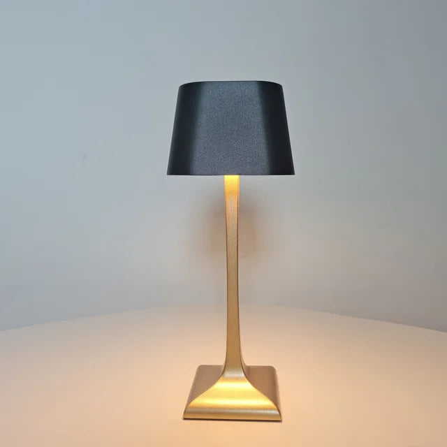 EvoGlow - Praktisk LED USB-panellampe med firkantet kant