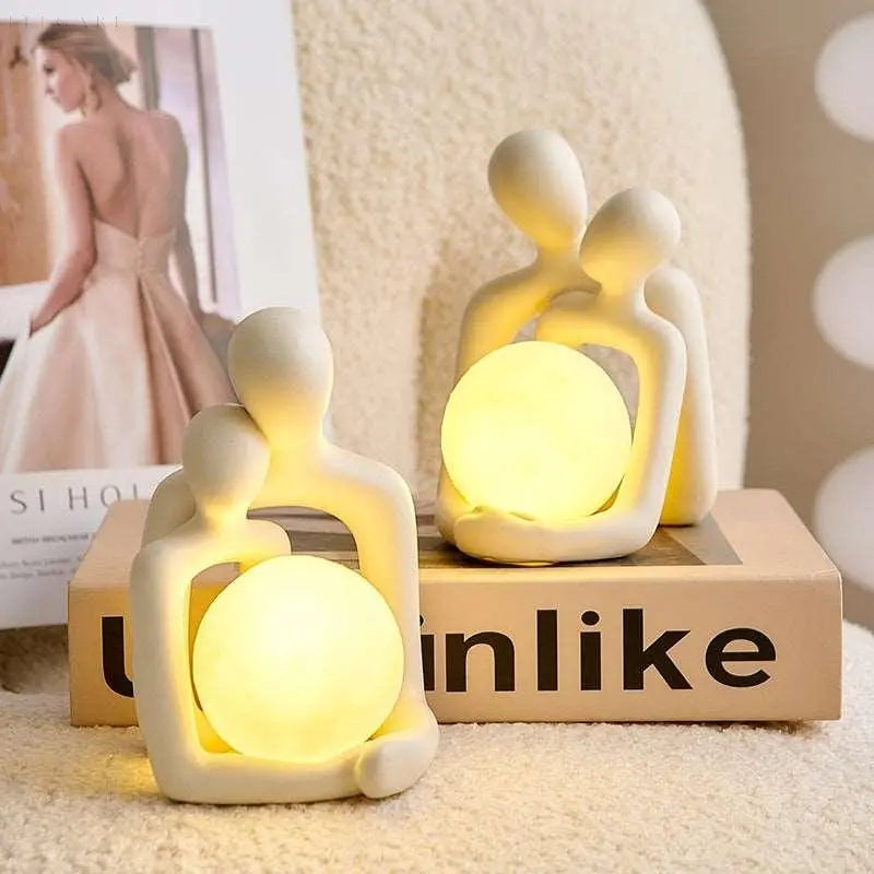 RomanceGlow - Elegant statue lampe for stemningsbelysning