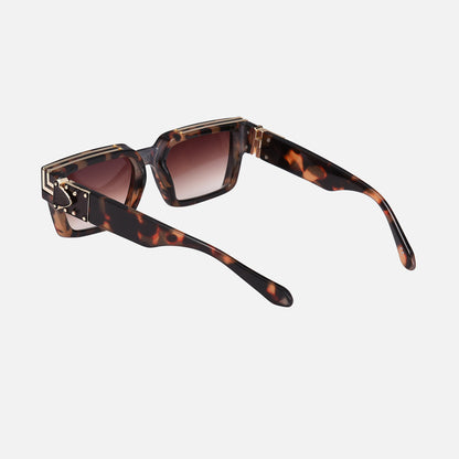 ShieldVision - Stilige solbriller med UV beskyttelse og anti ripebelegg