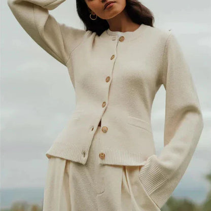 Olivia - uformell cardigan med behagelig passform