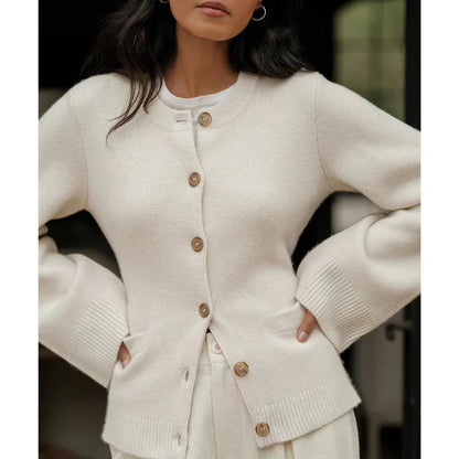 Olivia - uformell cardigan med behagelig passform
