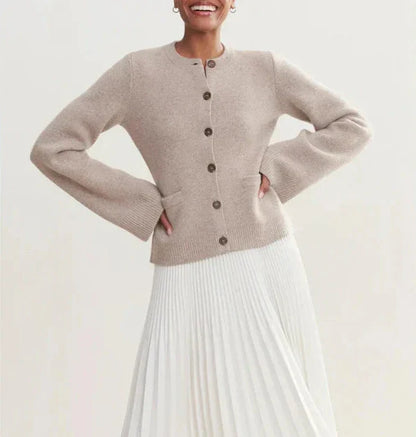 Olivia - uformell cardigan med behagelig passform