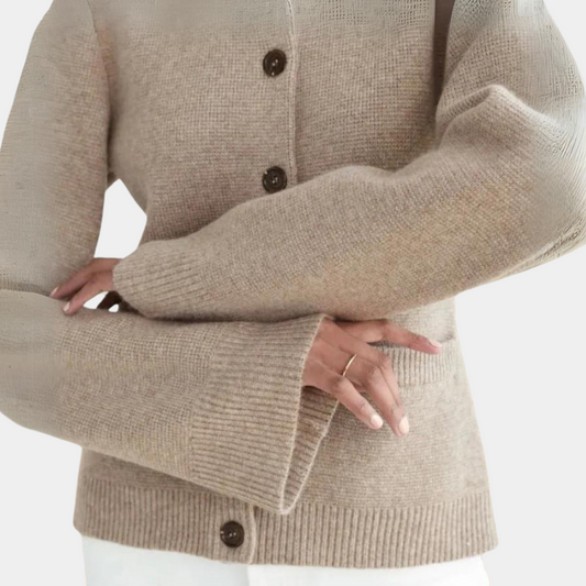 Isla - Skreddersydd button-up cardigan med utsvingte mansjetter