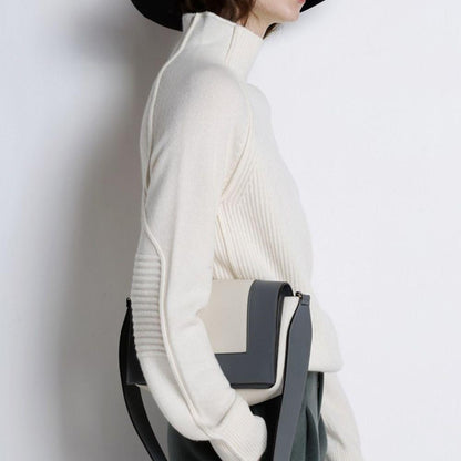 Isabella - Stilig genser med høy krage og lange ermer