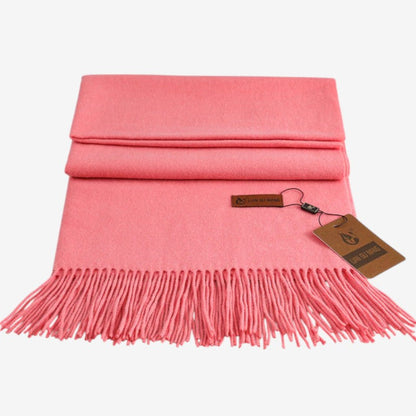 Aveline – Skjerf med Stor Form og Frynsekant-Design