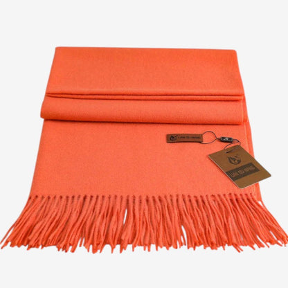 Aveline – Skjerf med Stor Form og Frynsekant-Design