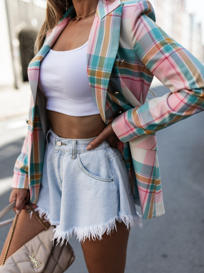 Yara - Sofistikert blazer med klassisk eleganse og moderne stil